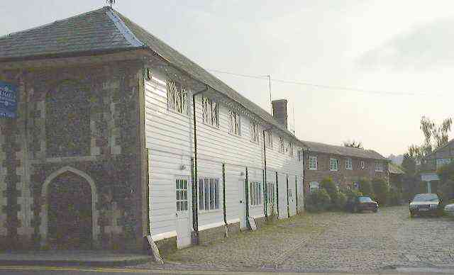 Acomodation Opposite the Weller Brewery (2001)