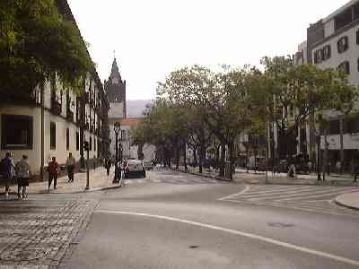 Church in Funchal.jpg (12747 bytes)